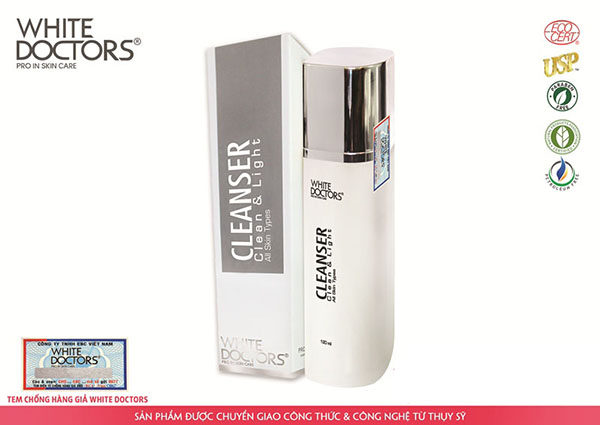 sua-rua-mat-y-hoc-cleanser-clean-light-1