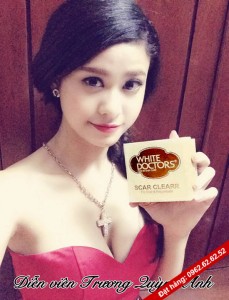 hot-girl-yeu-thich-kem-tri-seo-scar-clearr-white-doctors-6