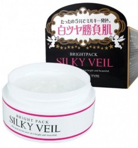 kem-trang-da-toan-than-silky-veil